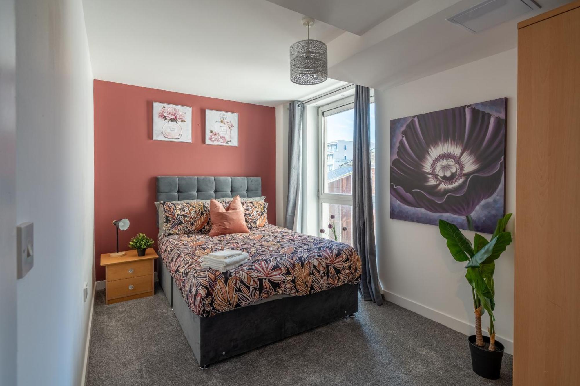 Movie House Executive Suite - Secure Free Parking Belfast Zewnętrze zdjęcie